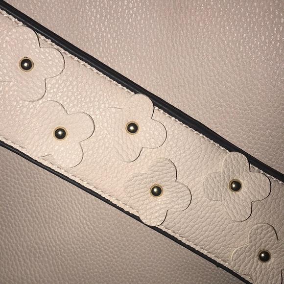 Marc New York Andrew Marc 2 for 1 Bag Set - Picture 10 of 11